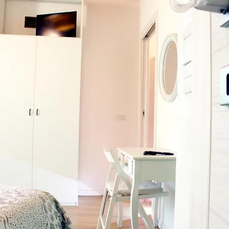 La Magnolia Guests House ديرفيو