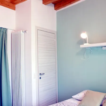 Bed & Breakfast La Magnolia Guests House