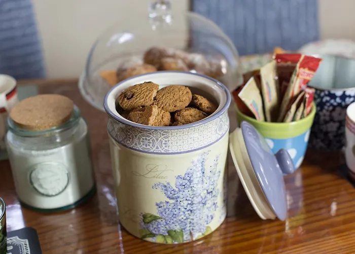 Bed & Breakfast La Magnolia Guests House 3*