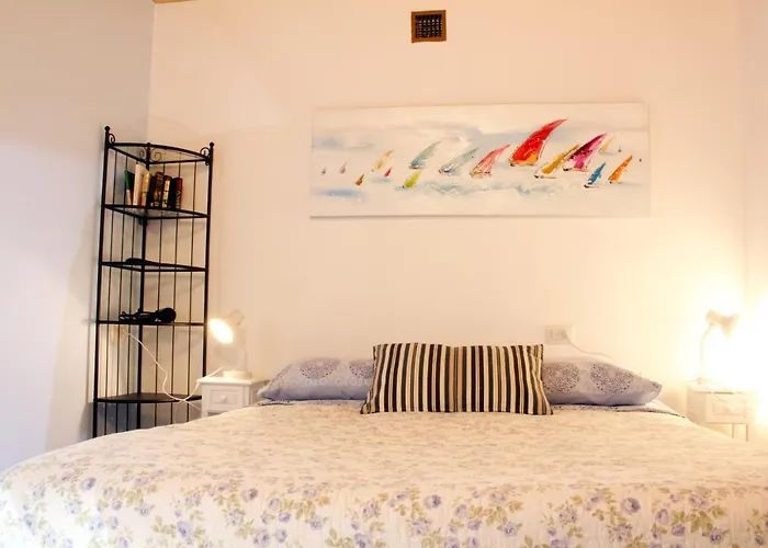 Couette-café La Magnolia Guests House 3*