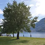 La Magnolia Guests House Отель типа 
