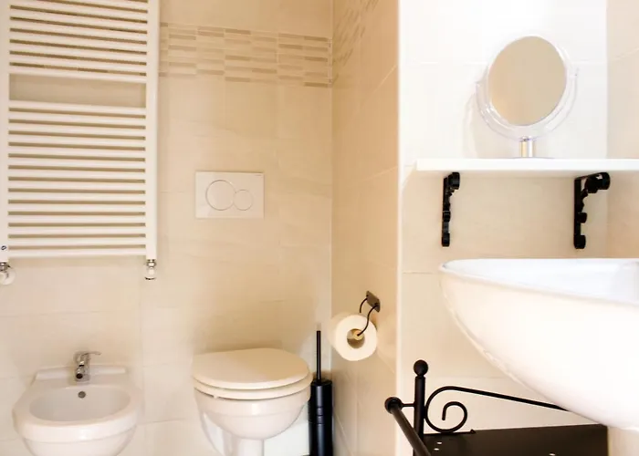 La Magnolia Guests House