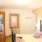 La Magnolia Guests House 3* Dervio