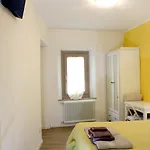 La Magnolia Guests House 3* Dervio